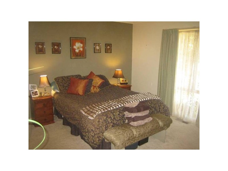 10 Sovereign Court, Strathdale VIC 3550