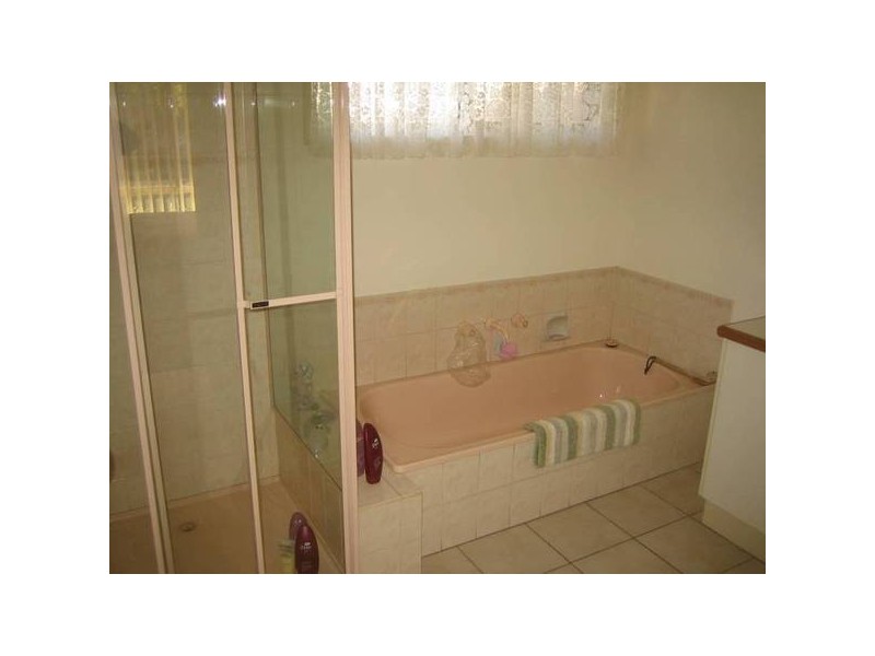 10 Sovereign Court, Strathdale VIC 3550