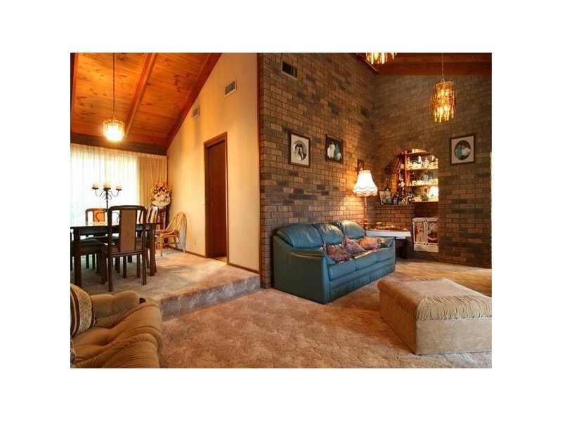 24 Wilkie Road, Junortoun VIC 3551