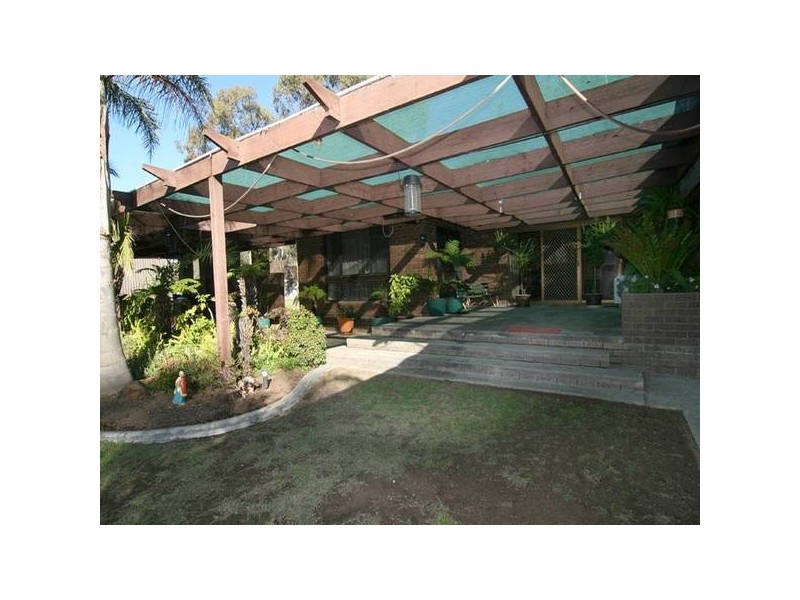 24 Wilkie Road, Junortoun VIC 3551
