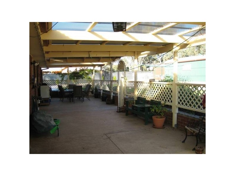 5 Collett Court, Maiden Gully VIC 3551