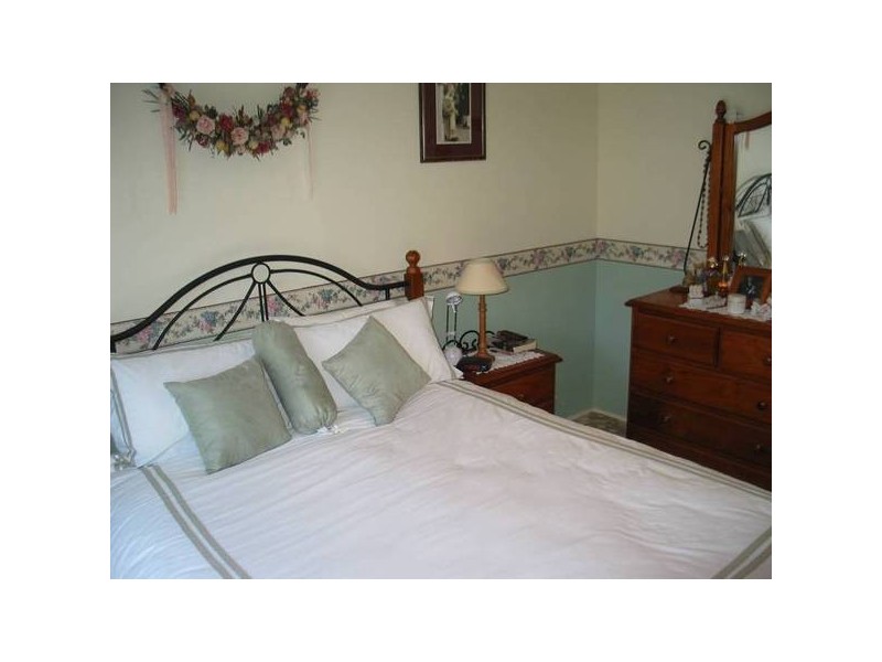 6 Averys Road, Eaglehawk VIC 3556