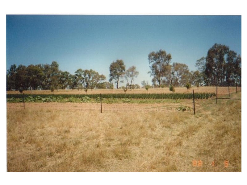 Wingrave Lane & Calder Alternate Highway (corner), Lockwood South VIC 3551