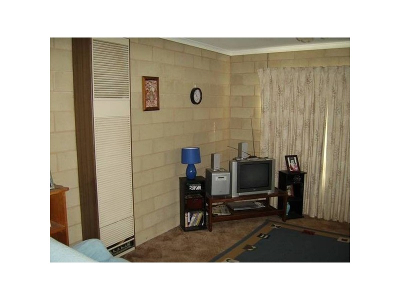 2/9 Rose Street, California Gully VIC 3556