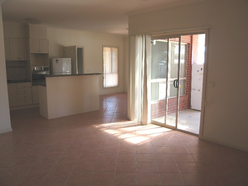 263 Allingham Street, Kangaroo Flat VIC 3555