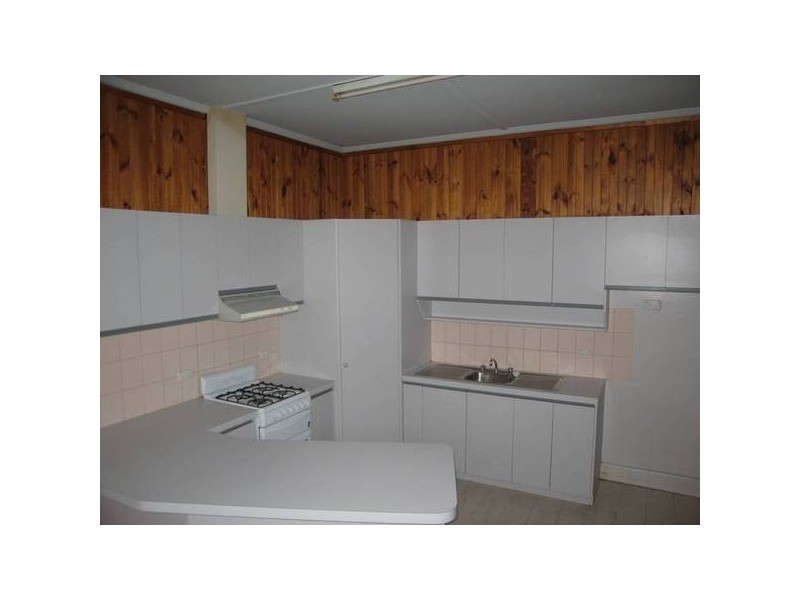 3 Cross Street, Long Gully VIC 3550