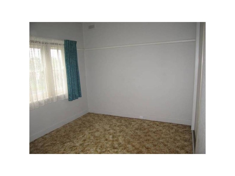 3 Cross Street, Long Gully VIC 3550