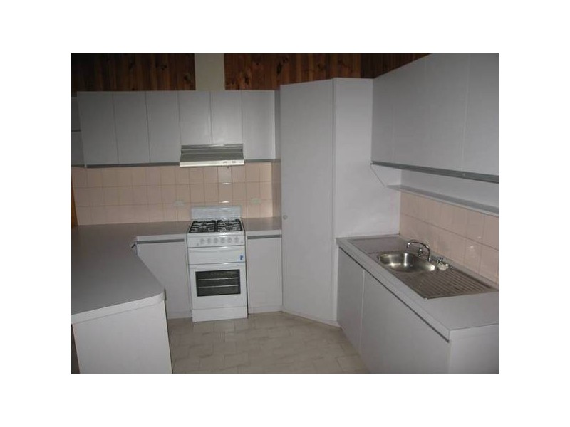 3 Cross Street, Long Gully VIC 3550