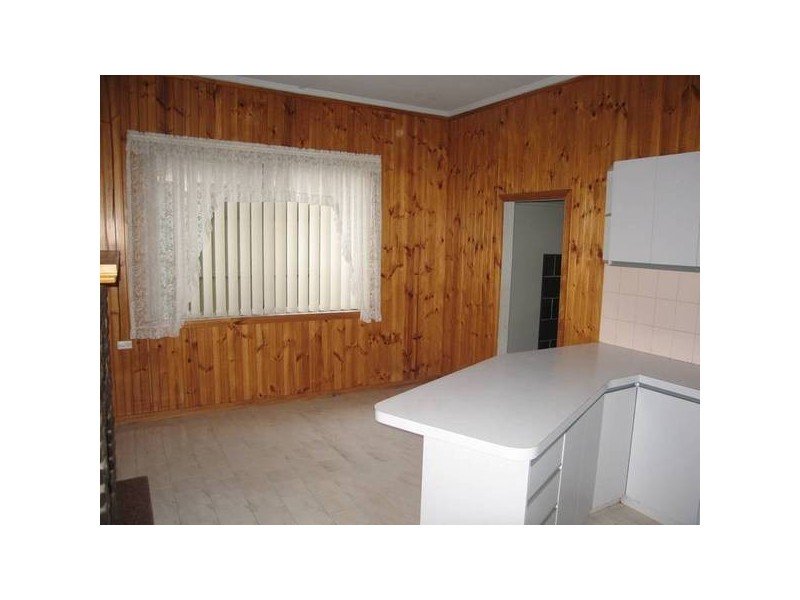 3 Cross Street, Long Gully VIC 3550