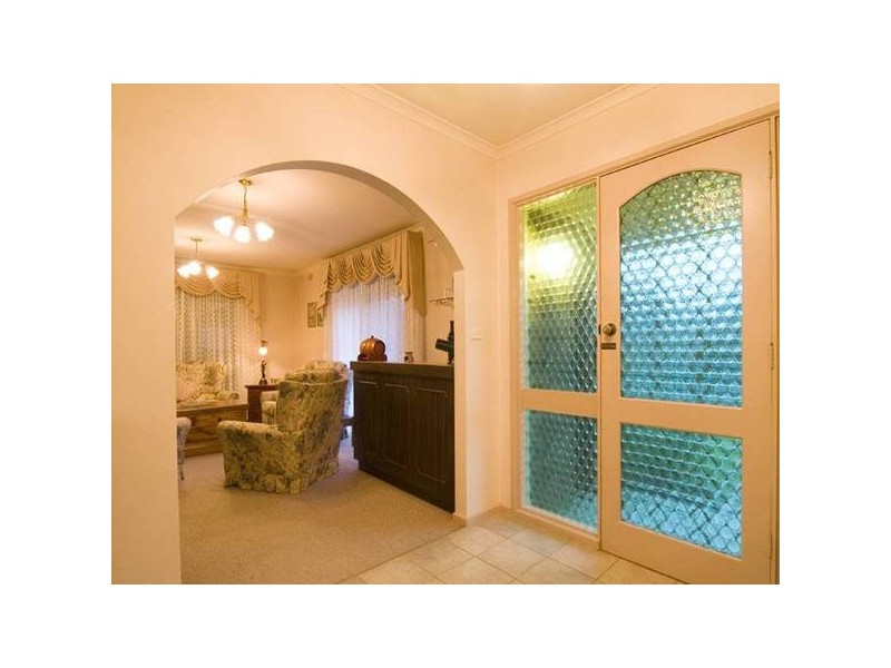 86 Symonds Street, Golden Square VIC 3555