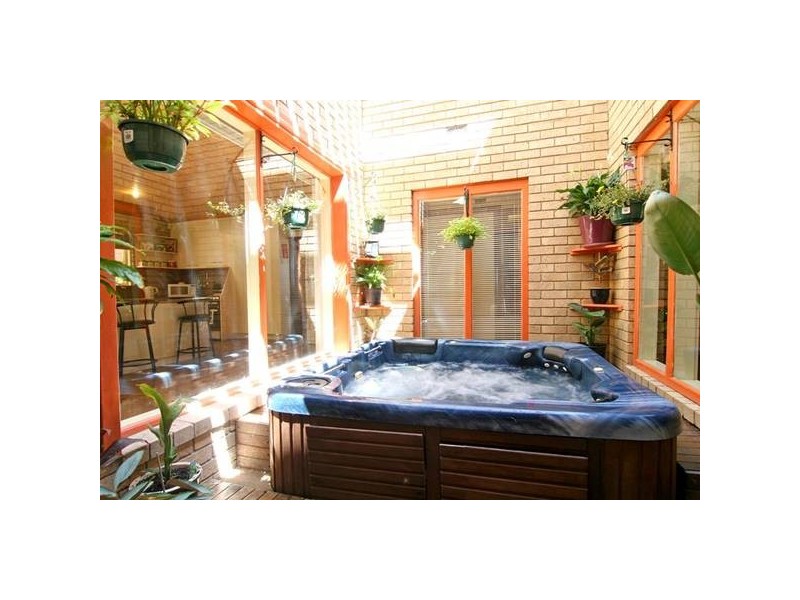 22 Homebush Drive, Junortoun VIC 3551