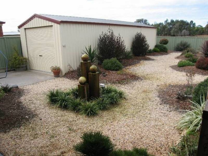 24 Kennewell Street, White Hills VIC 3550