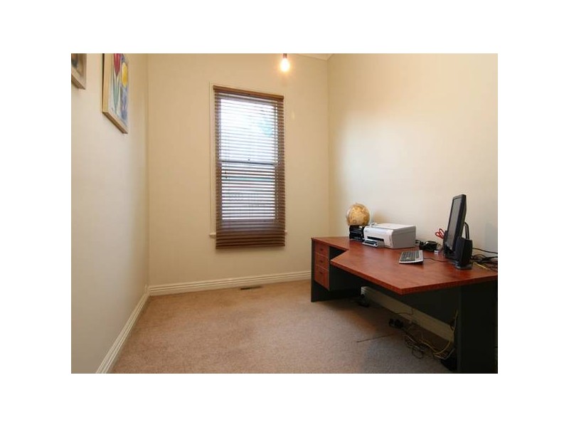 111 Carpenter Street, Quarry Hill VIC 3550