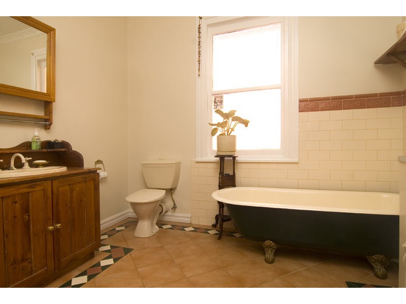 95 Olinda Street, Quarry Hill VIC 3550