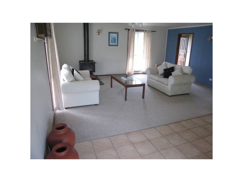 1 Apsley Street, Strathfieldsaye VIC 3551