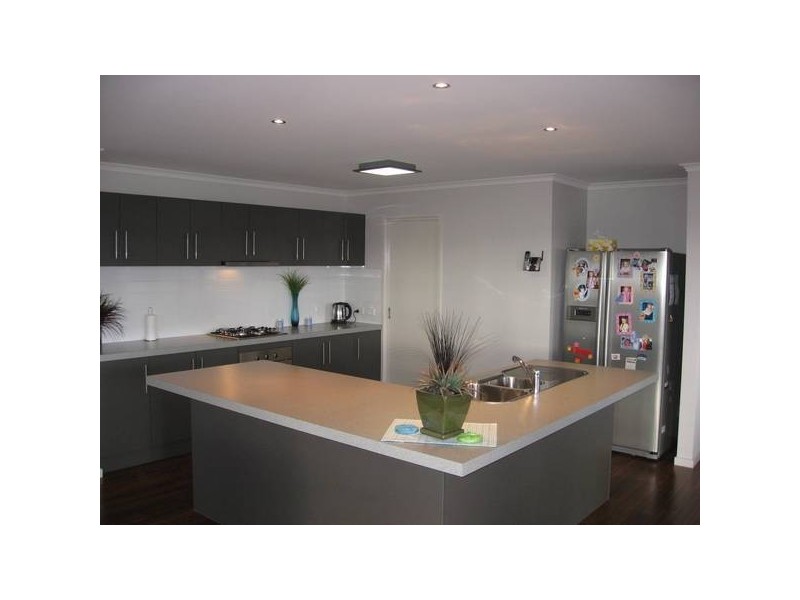 4 Arlington Court, Maiden Gully VIC 3551