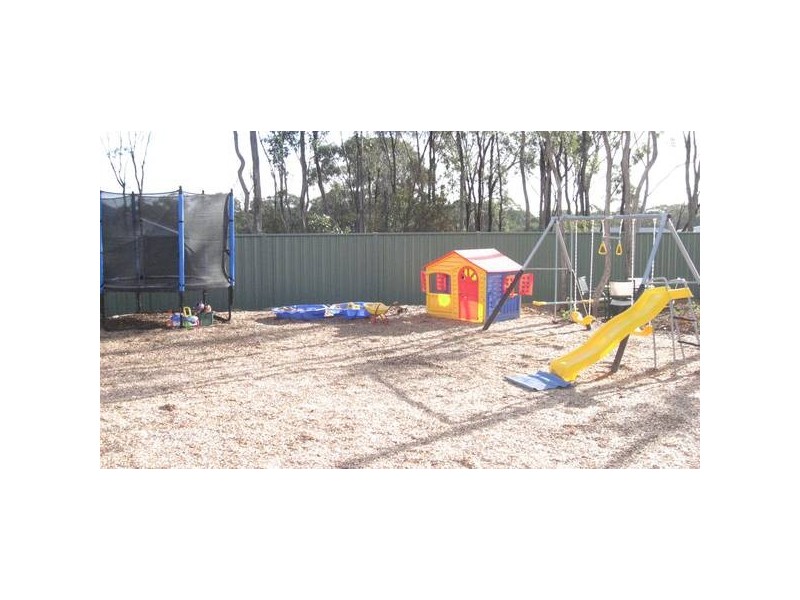 4 Arlington Court, Maiden Gully VIC 3551