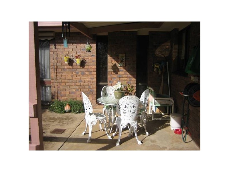 19 Ridgeway Crescent, Flora Hill VIC 3550