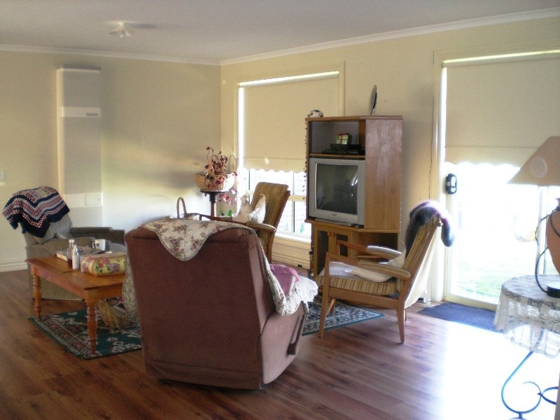 8 Candlewood Drive, Strathfieldsaye VIC 3551