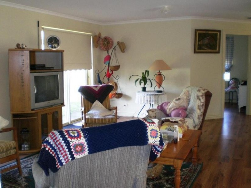 8 Candlewood Drive, Strathfieldsaye VIC 3551