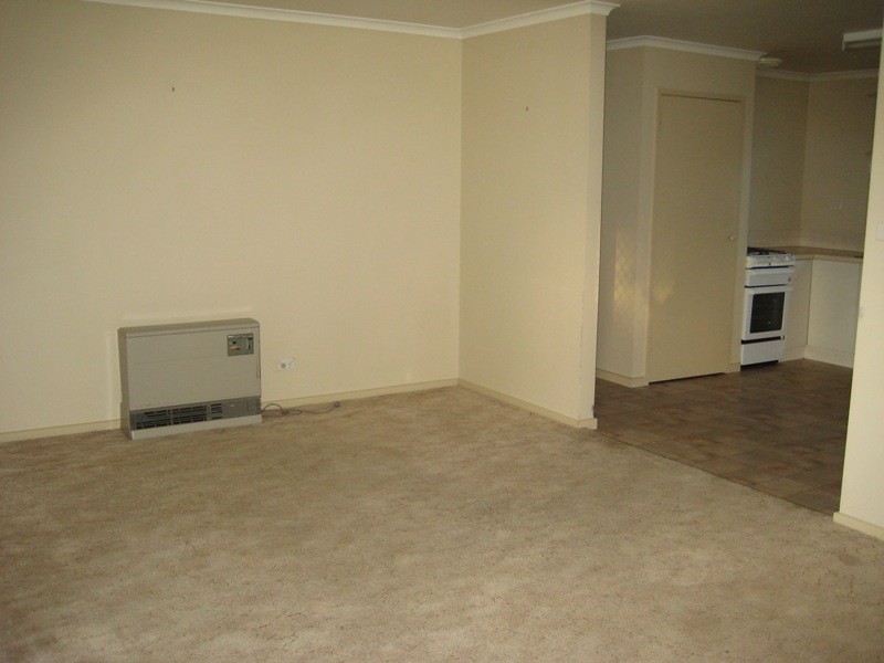 2/121 Chum Street, Golden Square VIC 3555