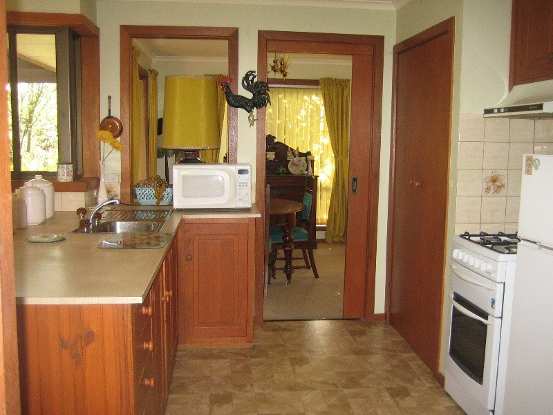 5 Eden Court, Strathdale VIC 3550