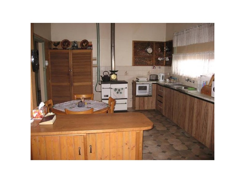 1 Sheppards Lane, Neilborough VIC 3570