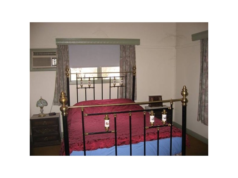 1 Sheppards Lane, Neilborough VIC 3570