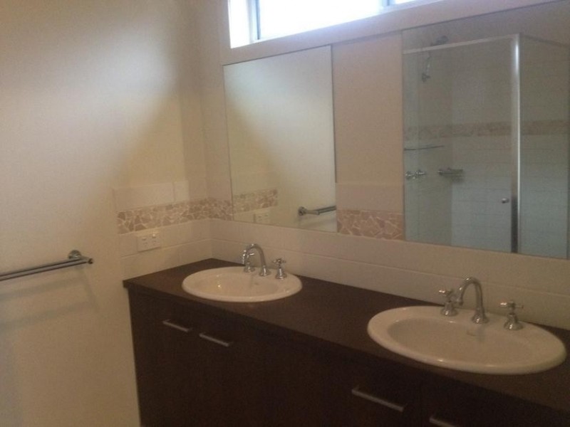 4/58 Marnie Road, Strathdale VIC 3550