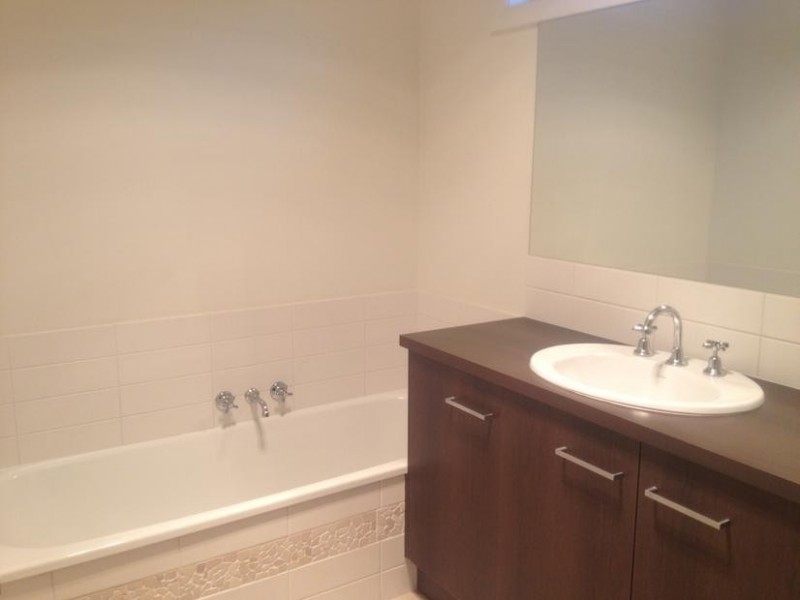 4/58 Marnie Road, Strathdale VIC 3550