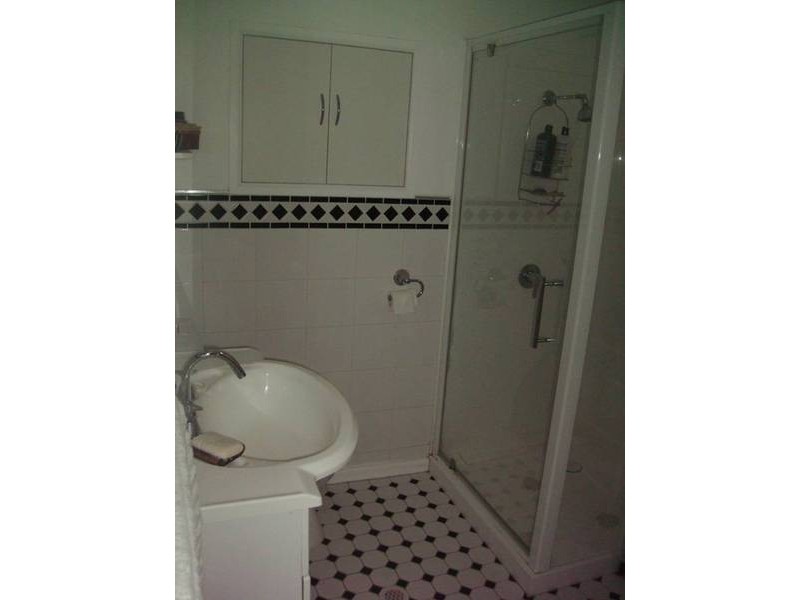 Vine Street, Bendigo VIC 3550