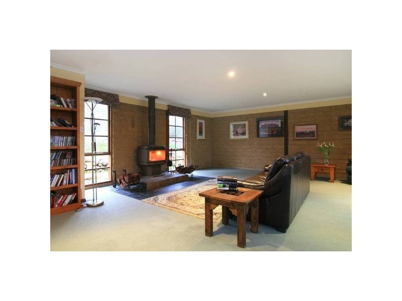 213 Holidays Road, Mandurang VIC 3551