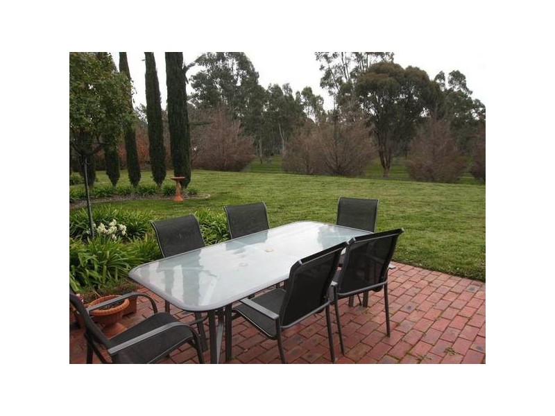 31 Somerset Park Road, Junortoun VIC 3551