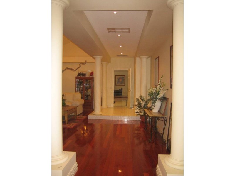 4 Kronk Street, Golden Square VIC 3555