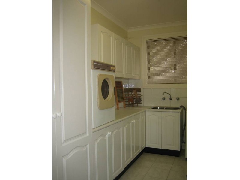 4 Kronk Street, Golden Square VIC 3555