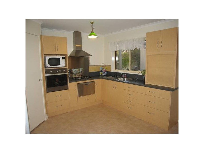 61 Inglewood Street, Golden Square VIC 3555