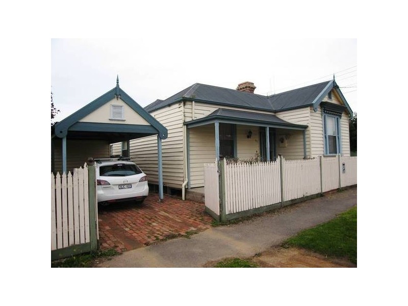 43 Gladstone Street, Quarry Hill VIC 3550