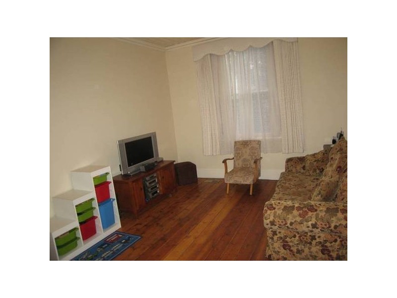 43 Gladstone Street, Quarry Hill VIC 3550