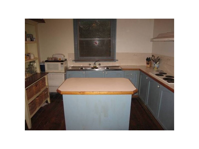 43 Gladstone Street, Quarry Hill VIC 3550