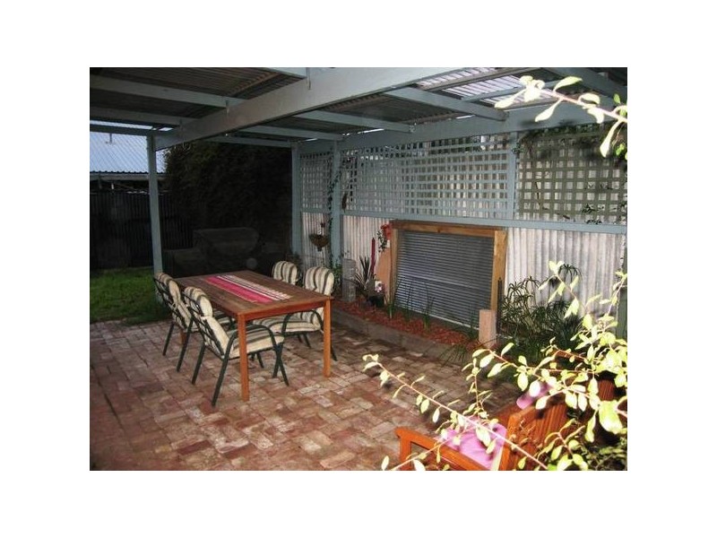 43 Gladstone Street, Quarry Hill VIC 3550