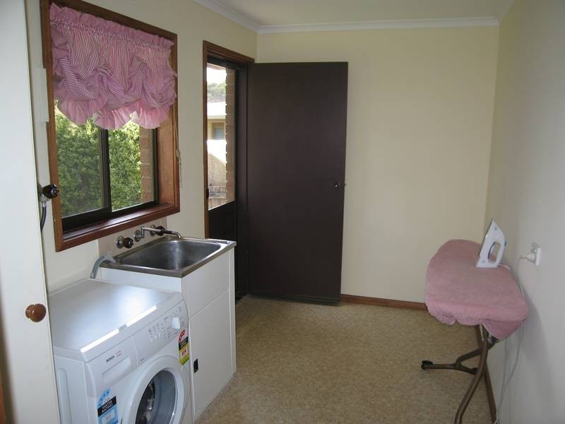 14 Palm Avenue, Spring Gully VIC 3550