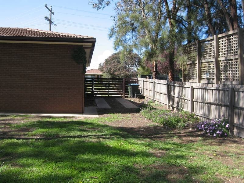 14 Palm Avenue, Spring Gully VIC 3550