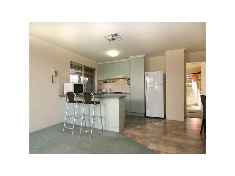 44 Palm Ave, Spring Gully VIC 3550