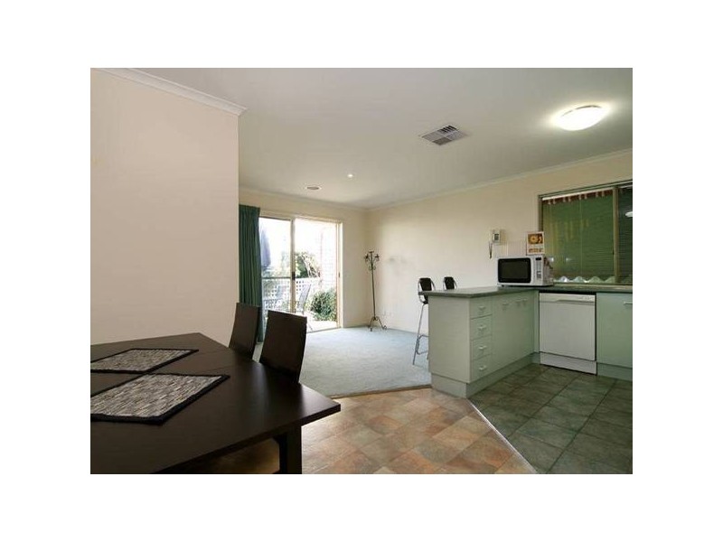 44 Palm Ave, Spring Gully VIC 3550