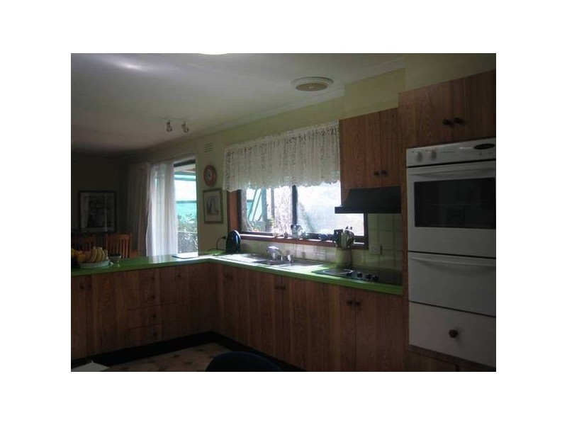 11 Sharyn Street, White Hills VIC 3550