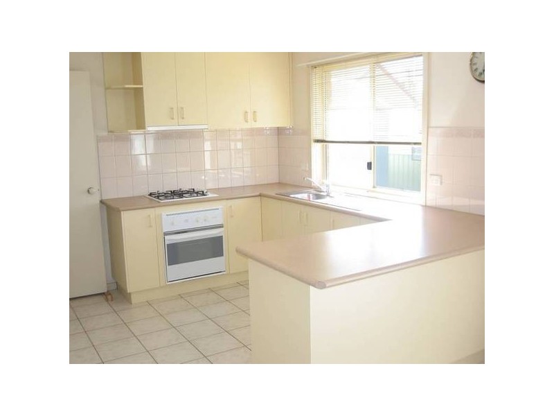 8 Britain Street, Long Gully VIC 3550