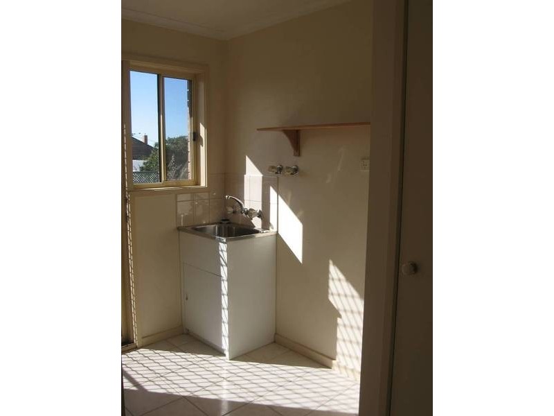 8 Britain Street, Long Gully VIC 3550