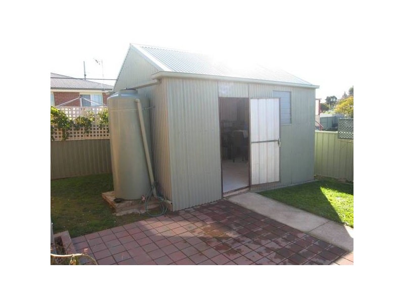 8 Britain Street, Long Gully VIC 3550