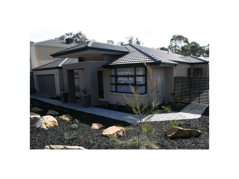 4 Federation Terrace, Kennington VIC 3550