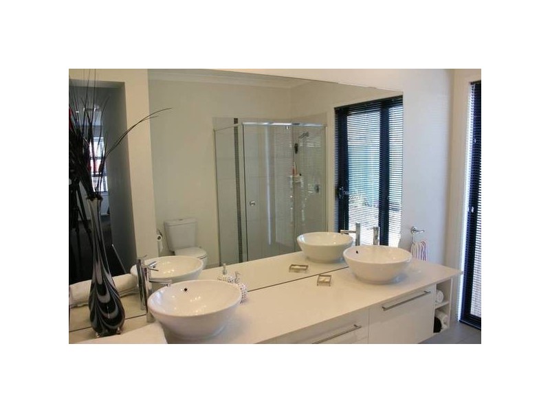 4 Federation Terrace, Kennington VIC 3550